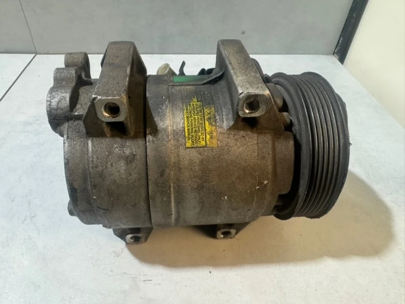 Компрессор кондиционера Volvo XC90 8708581 B6294T