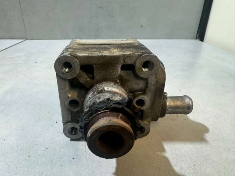 Насос гидроусилителя руля Volvo XC90 8683967 B5254T2