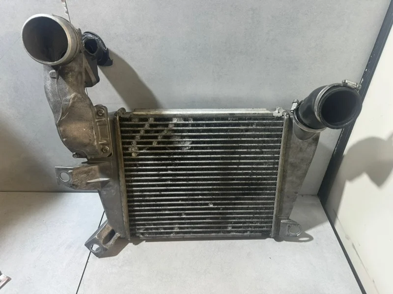 Интеркулер Mazda CX-7 L3VDT L3-VDT