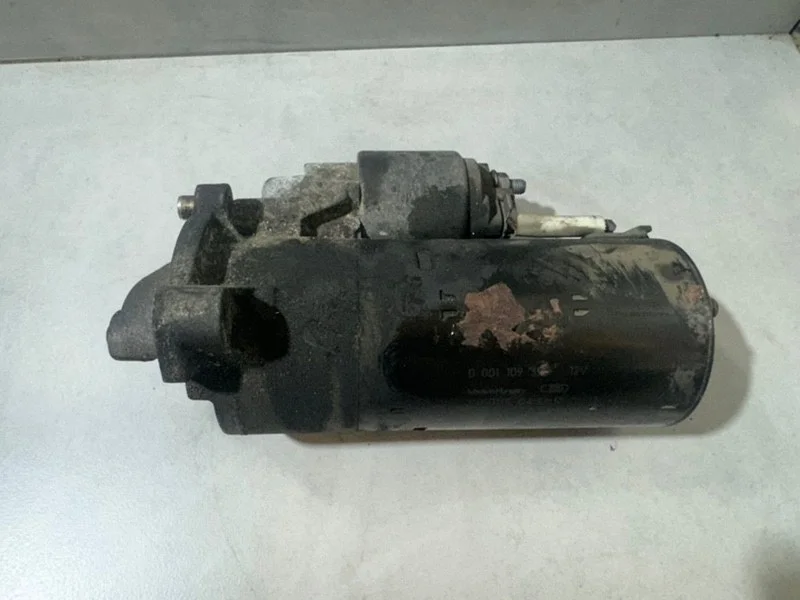 Стартер Volvo XC70 36001408 D5244T10