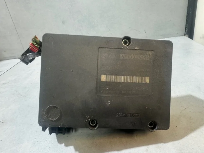 Блок ABS Volvo XC90 30793445