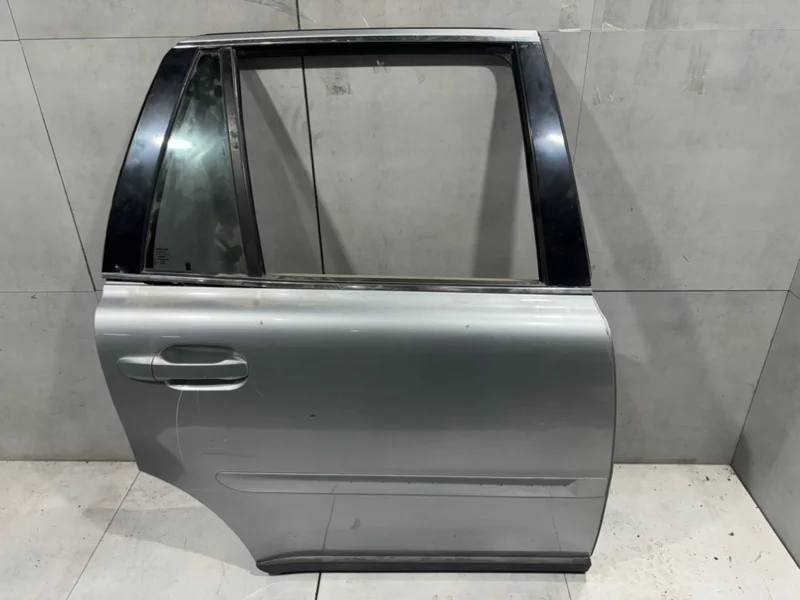 Дверь боковая Volvo XC90 30796485, задняя правая