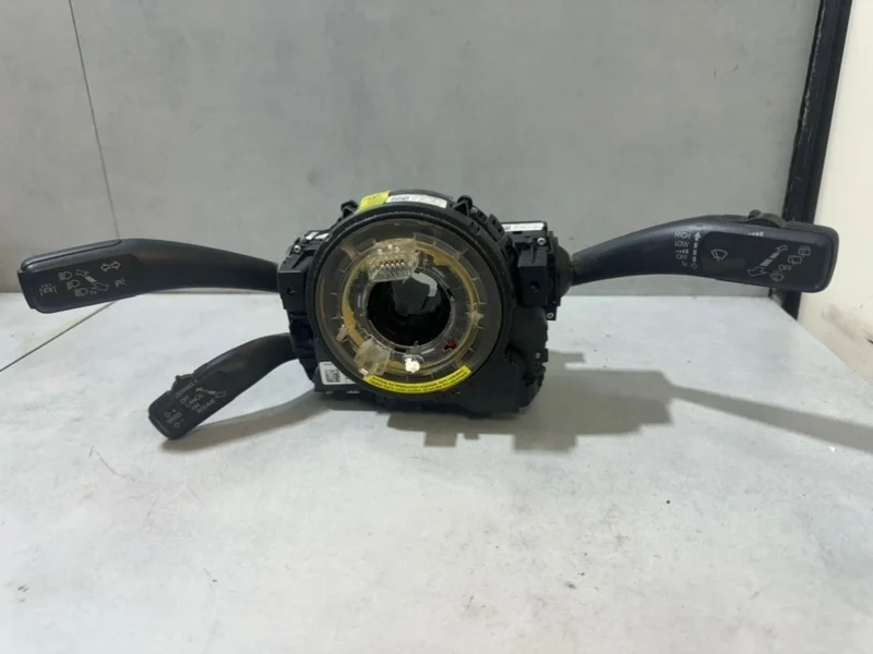 Шлейф-лента подушки безопасности Volkswagen Touareg 2012 4H0953568H 1 CGNA