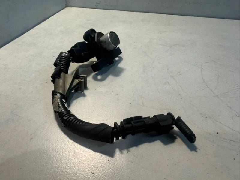 Датчик коленвала Volvo XC90 30637803 D5244T4