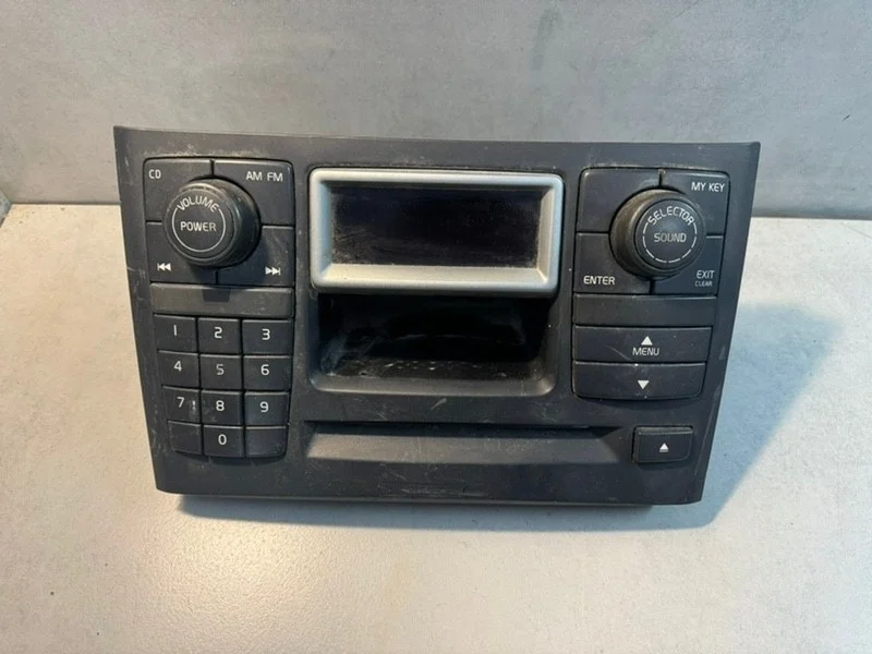 Магнитола Volvo XC90 30732643