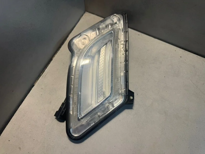 Дневной ходовой огонь Volvo S60 31278557, левый