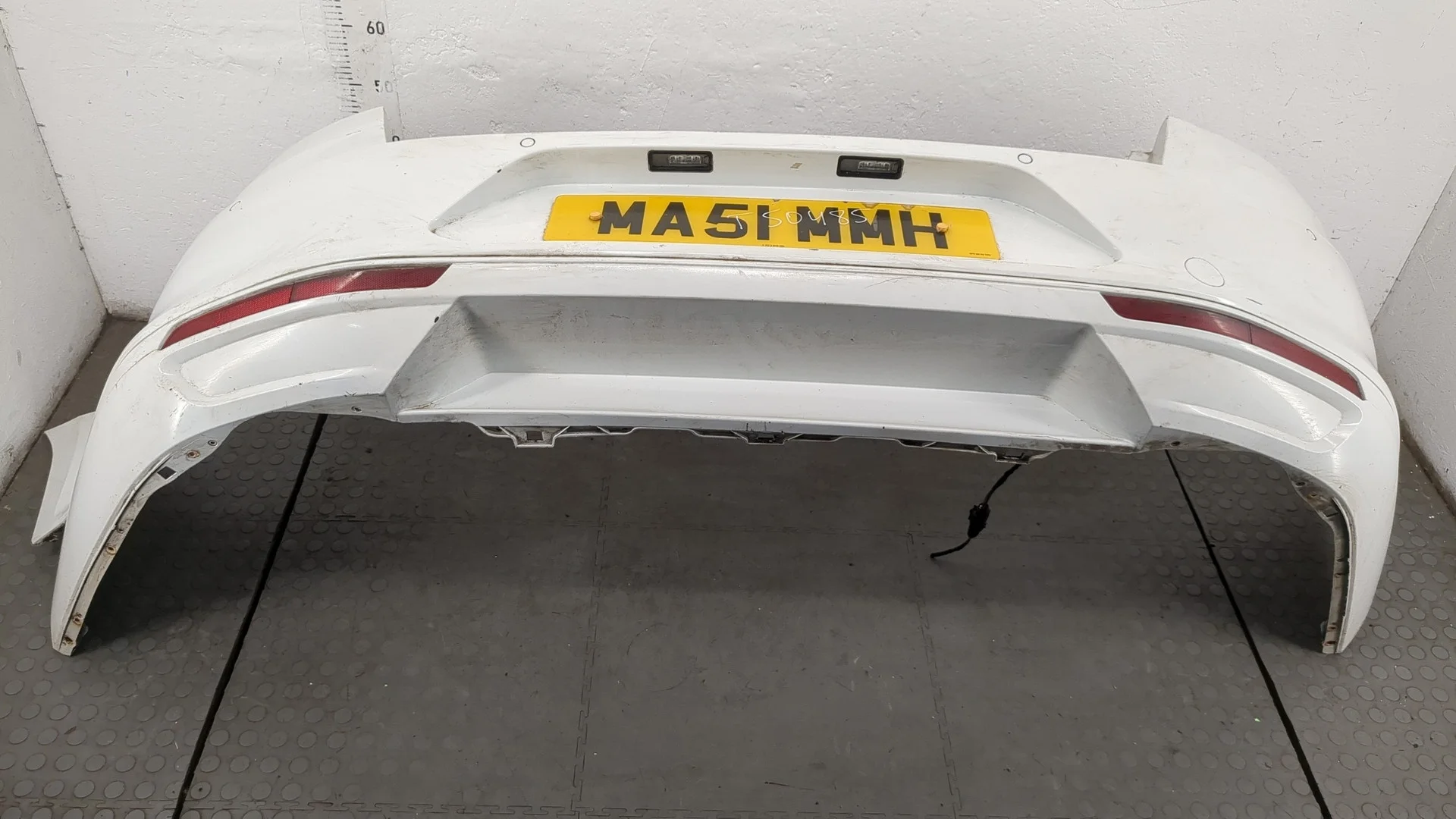 Бампер Volkswagen Passat 8 2015-2025 Седан КПП автомат (АКПП) DCXA Дизель 1.6 л TDI