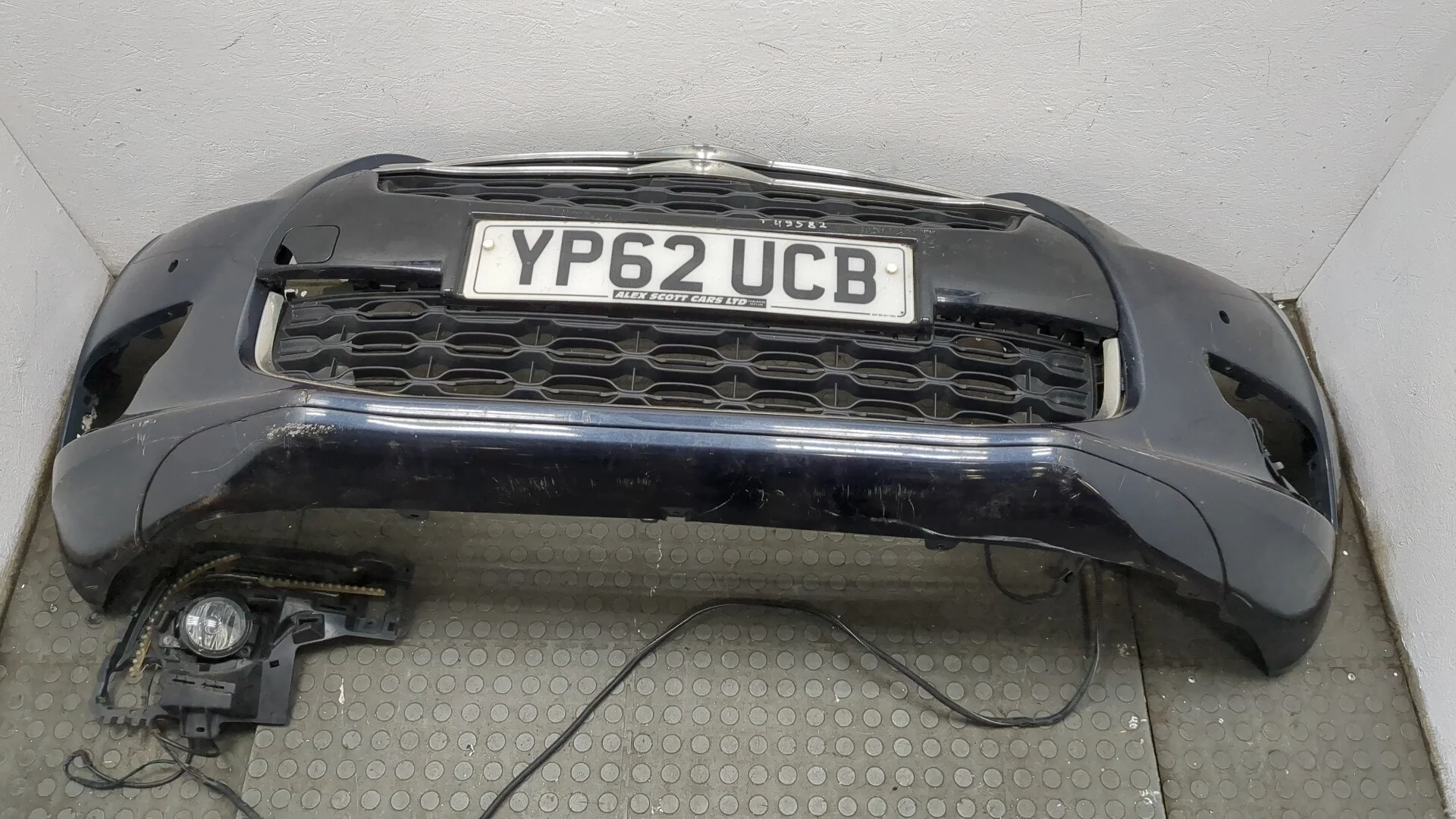 Бампер Citroen DS4 2010-2018 Хэтчбэк 5 дв. КПП 6-ст.мех.(МКПП) RHH Дизель 2 л HDI