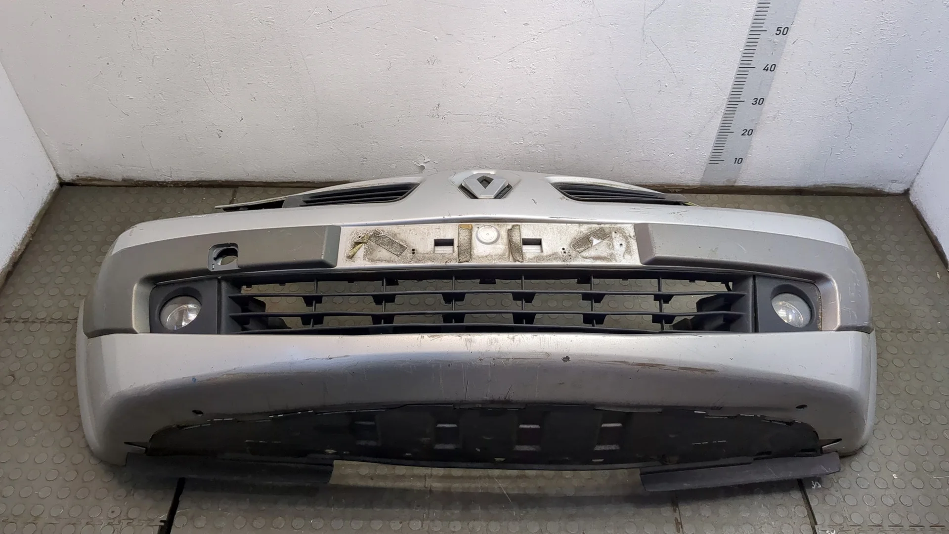 Бампер Renault Megane 2 2002-2009 Универсал КПП 6-ст.мех.(МКПП) F9Q 804 Дизель 1.9 л DCI