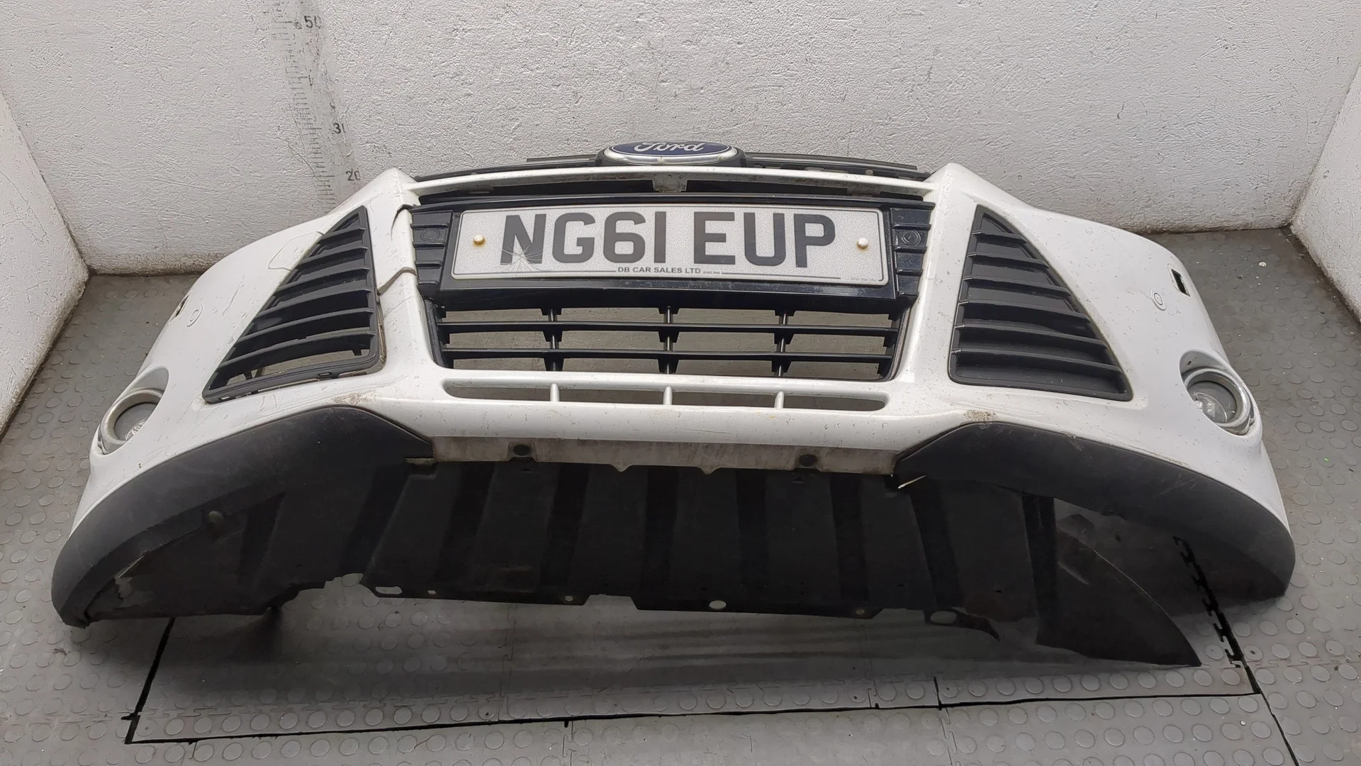 Бампер Ford Focus 3 2011-2015 Хэтчбэк 5 дв. КПП 6-ст.мех.(МКПП) T1DB Дизель 1.6 л TDCI