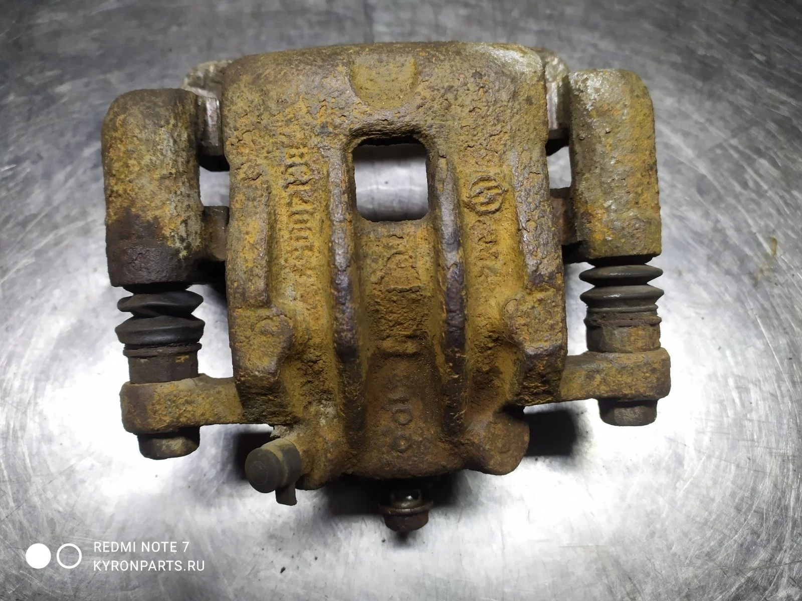 Суппорт тормозной SsangYong Actyon 2012 C200