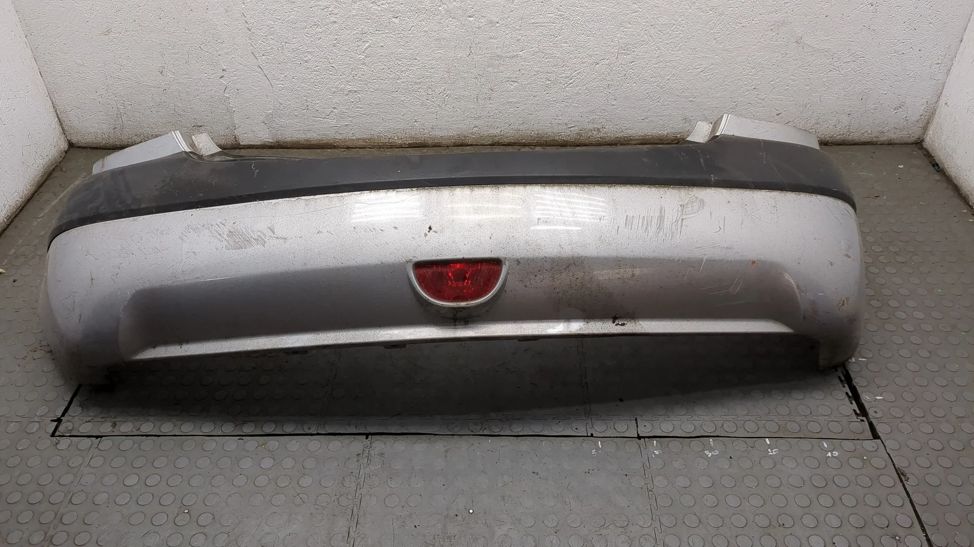 Бампер Kia Rio 2005-2011 Хэтчбэк 5 дв. КПП 5-ст.мех.(МКПП) G4EE Бензин 1.4 л Инжектор