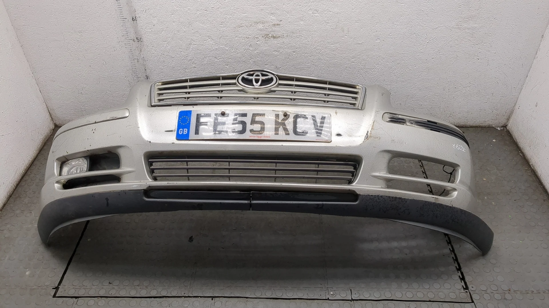 Бампер Toyota Avensis 2 2003-2009 Хэтчбэк 5 дв. КПП автомат (АКПП) 1AZFSE Бензин 2 л Инжектор