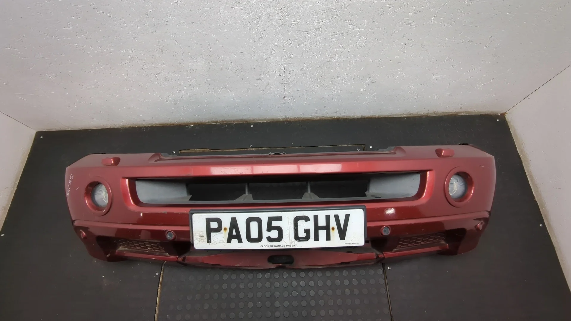 Бампер Land Rover Range Rover Sport 2005-2013 Джип (5-дверный) КПП автомат 4х4 (АКПП) 276DT Дизель 2.7 л Турбо