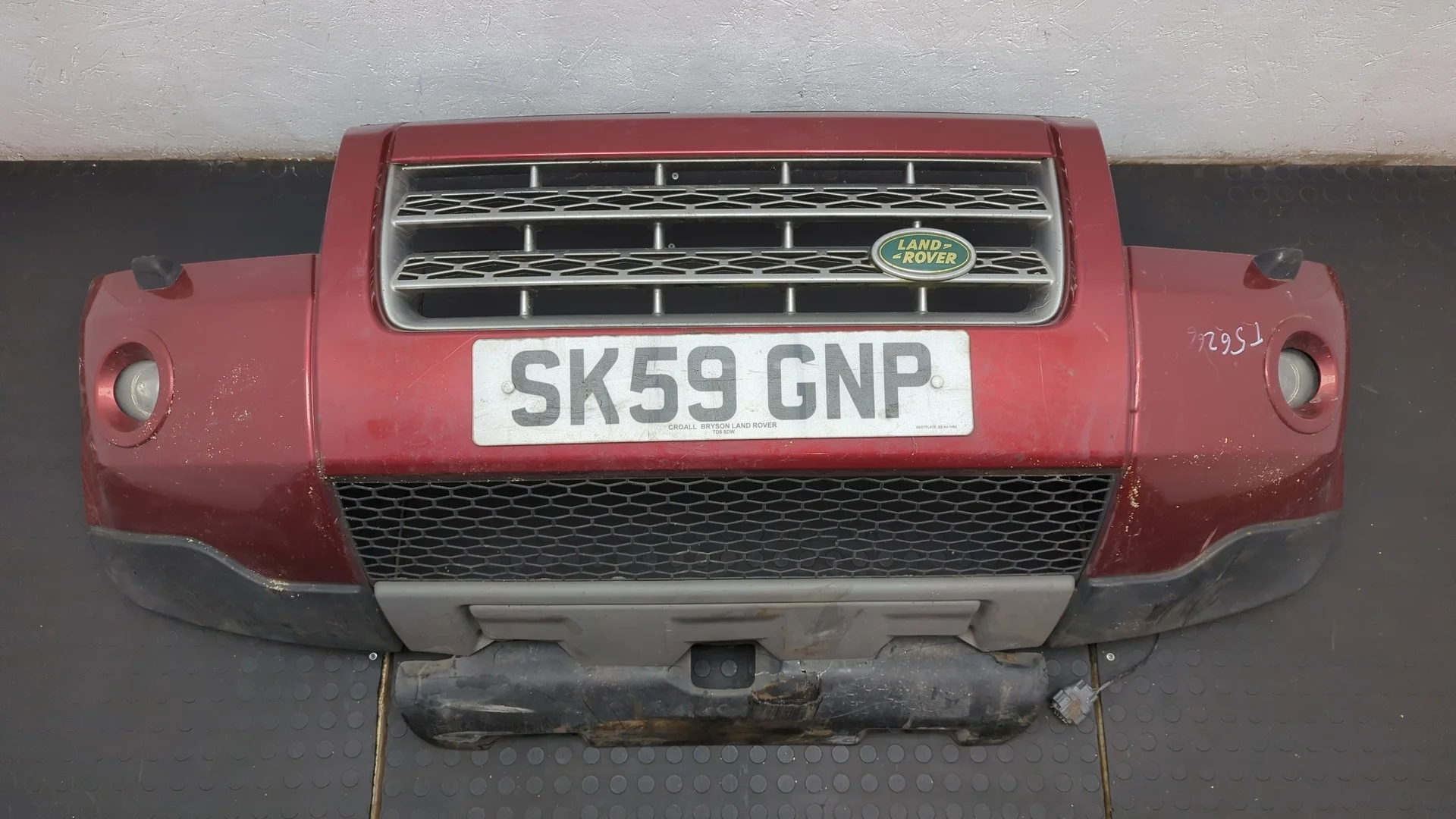 Бампер Land Rover Freelander 2 2006-2014 Джип (5-дверный) КПП 6-ст.мех 4х4 (МКПП) 224DT Дизель 2.2 л Турбо