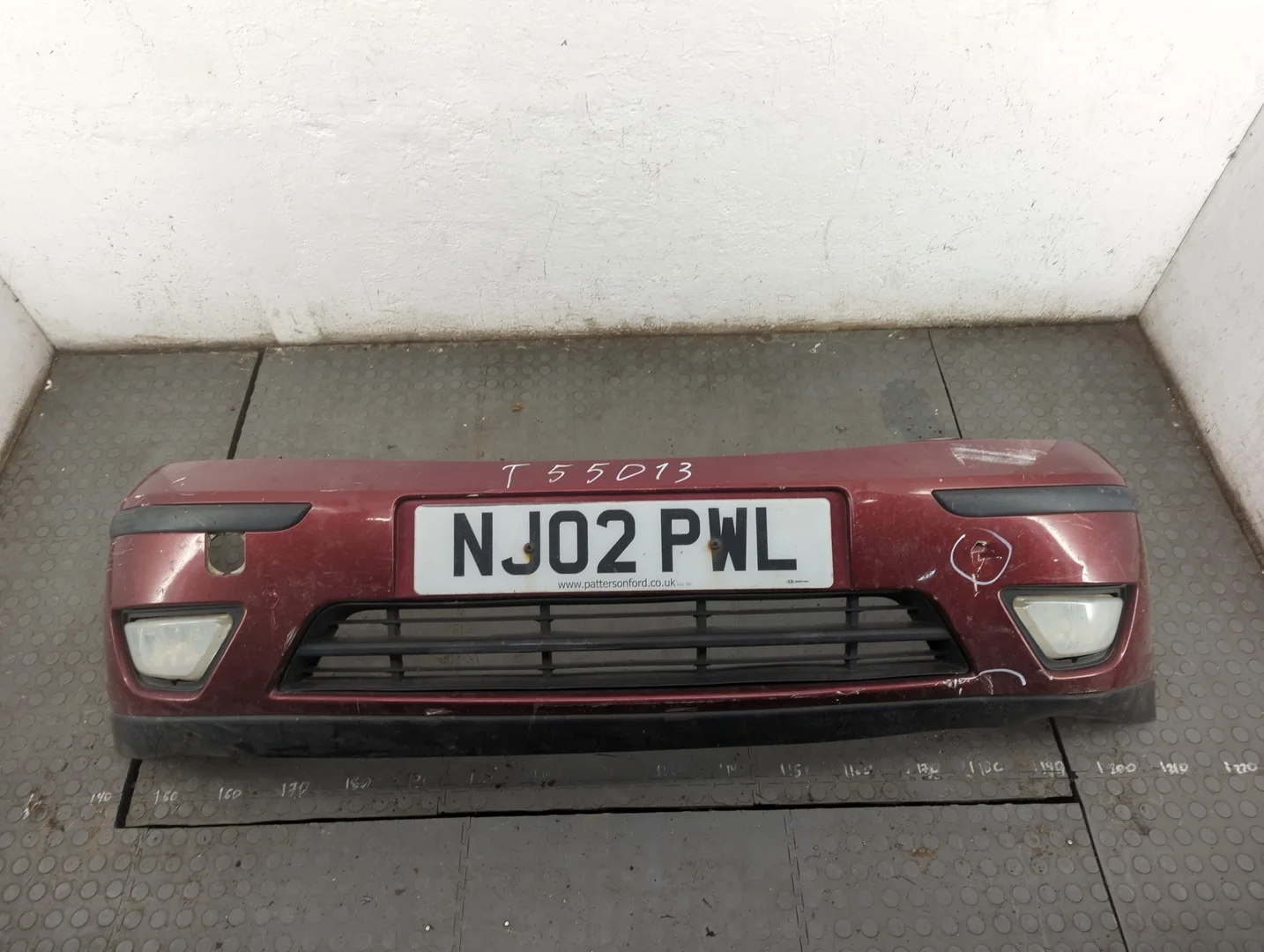 Бампер Ford Focus 1 1998-2004 Хэтчбэк 5 дв. КПП 5-ст.мех.(МКПП) EYD.. Бензин 1.8 л Инжектор