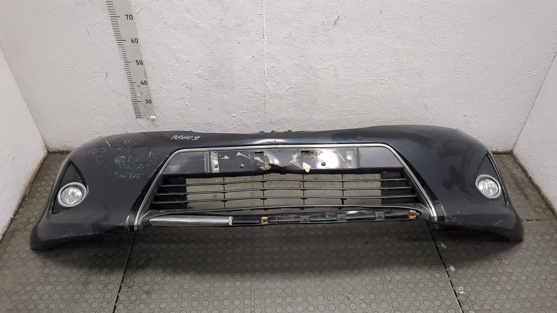 Бампер Toyota Auris E18 2012-2018 Универсал КПП вариатор 2ZRFE Бензин 1.8 л Гибрид