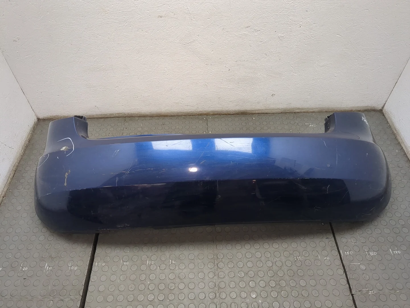 Бампер Skoda Fabia 2007-2014 Хэтчбэк 5 дв. КПП 5-ст.мех.(МКПП) BZG Бензин 1.2 л Инжектор