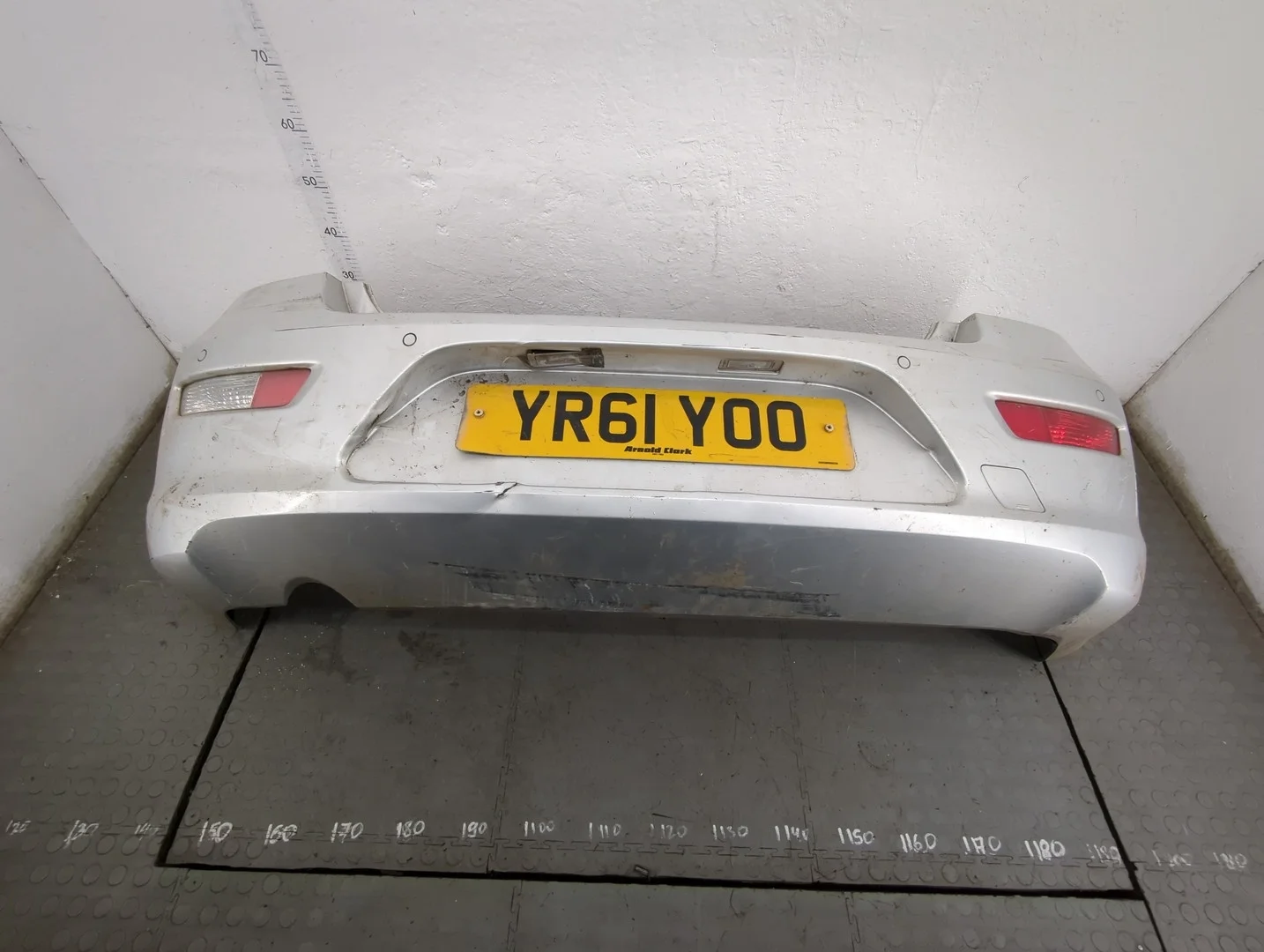 Бампер Chevrolet Cruze 2009-2015 Хэтчбэк 5 дв. КПП автомат (АКПП) F16D4 Бензин 1.6 л Инжектор