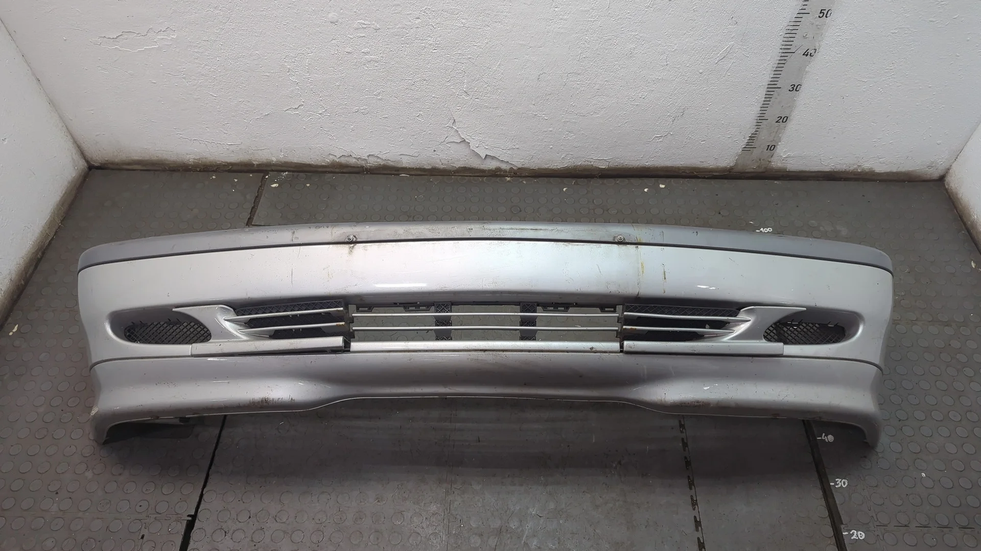 Бампер Mercedes-Benz C W202 1993-2001 Седан КПП автомат (АКПП) M111.921 Бензин 1.8 л Инжектор