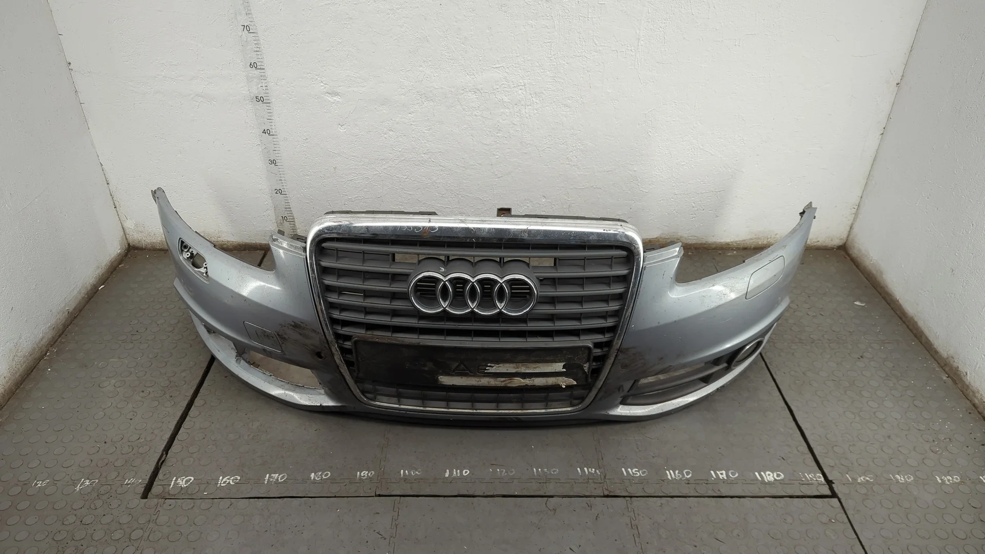 Бампер Audi A6 (C6) 2004-2011 Универсал КПП 6-ст.мех.(МКПП) CAGB Дизель 2 л