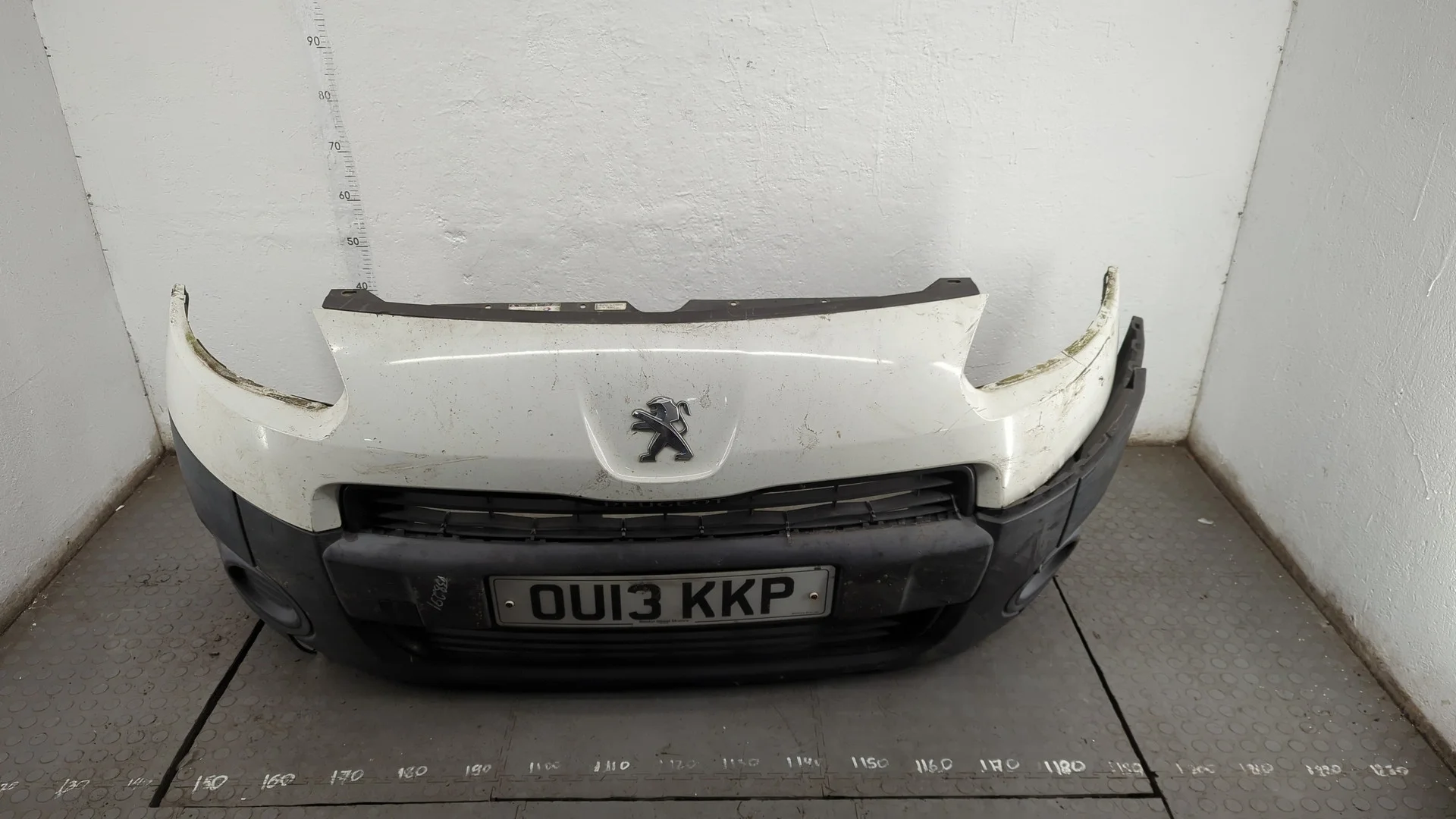 Бампер Peugeot Partner 2012-2015 Фургон КПП 5-ст.мех.(МКПП) 9HF Дизель 1.6 л HDI