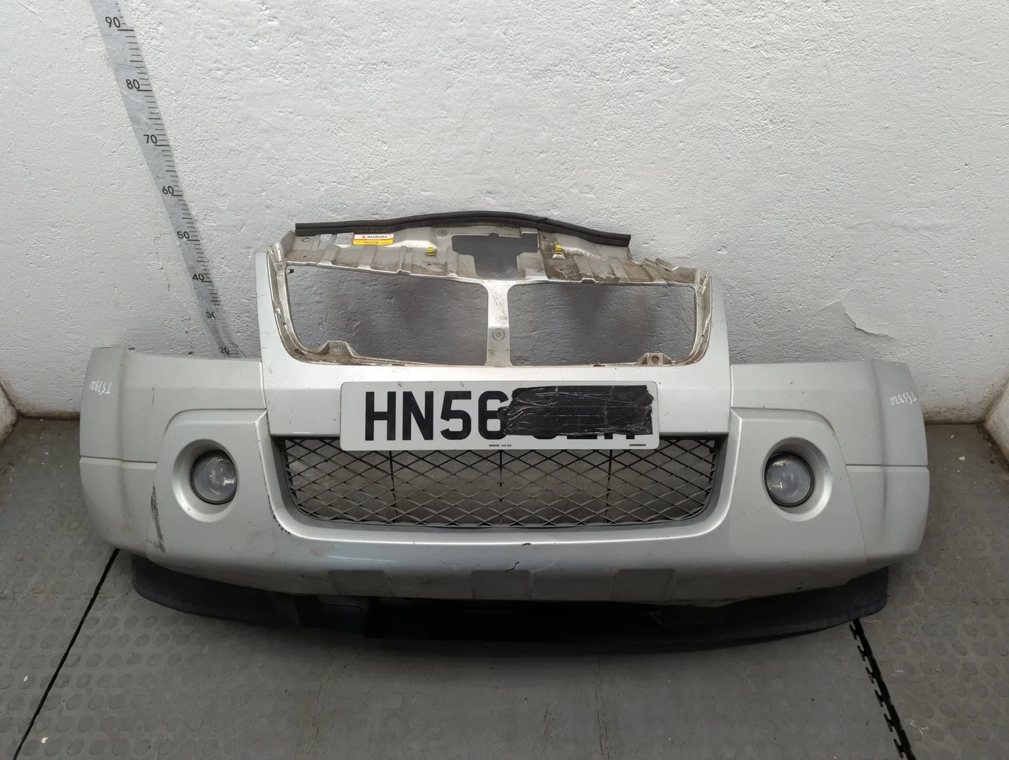 Бампер Suzuki Grand Vitara 2005-2016 Джип (5-дверный) КПП 5-ст.мех 4х4 (МКПП) J20A Бензин 2 л Инжектор