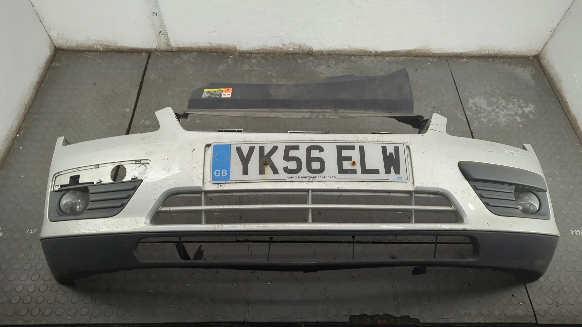 Бампер Ford Focus 2 2005-2008 Хэтчбэк 5 дв. КПП 5-ст.мех.(МКПП) HXDA, HXDB Бензин 1.6 л Ti-VCT