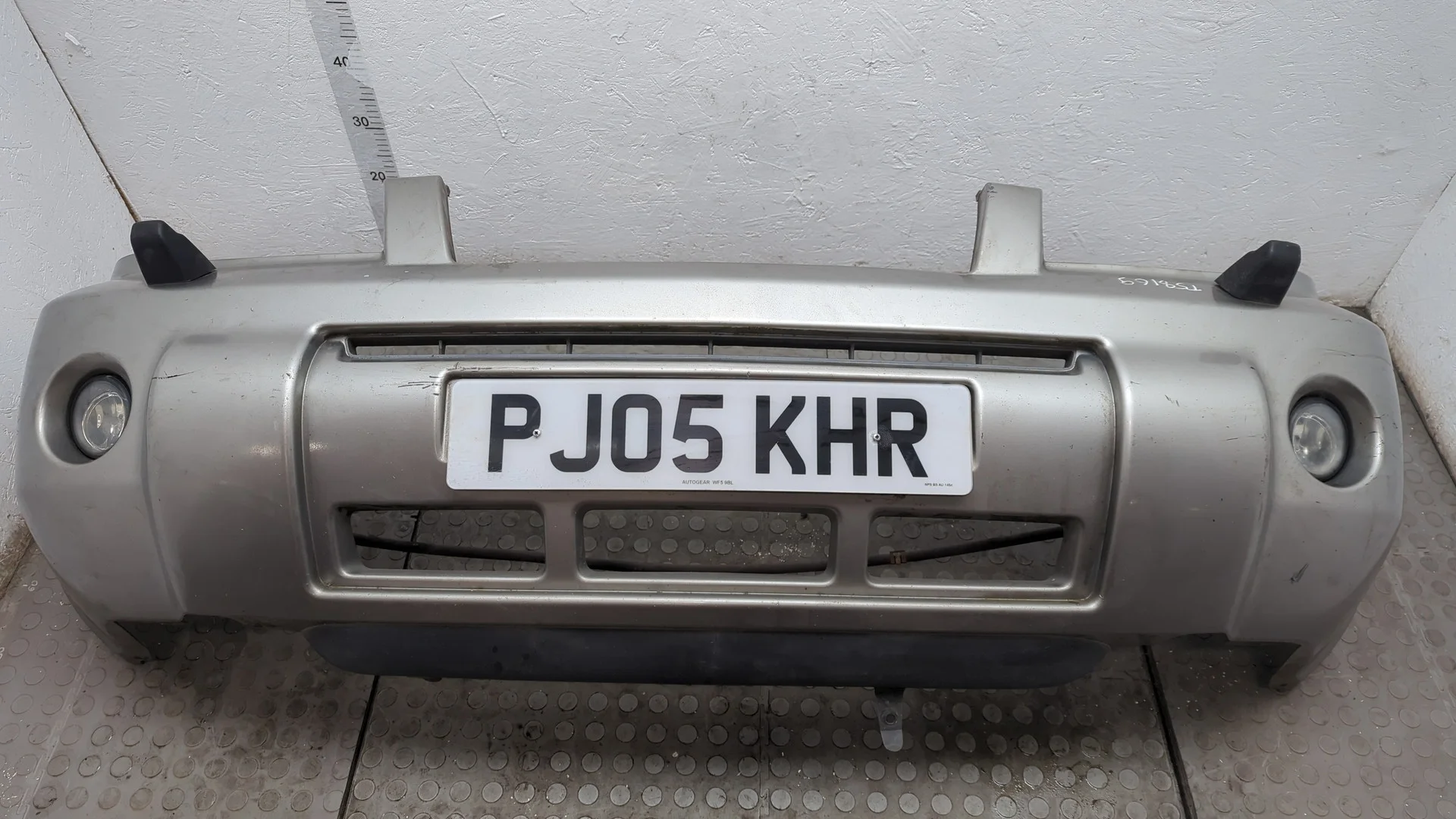 Бампер Nissan X-Trail (T30) 2001-2007 Джип (5-дверный) КПП 6-ст.мех 4х4 (МКПП) YD22ETI Дизель 2.2 л DCI