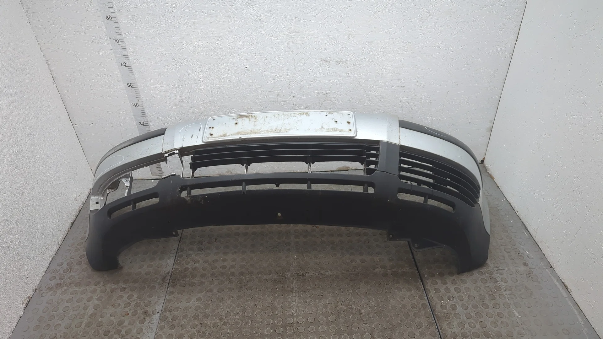 Бампер Volkswagen Passat 5 2000-2005 Универсал КПП 5-ст.мех.(МКПП) AWX Дизель 1.9 л TDI