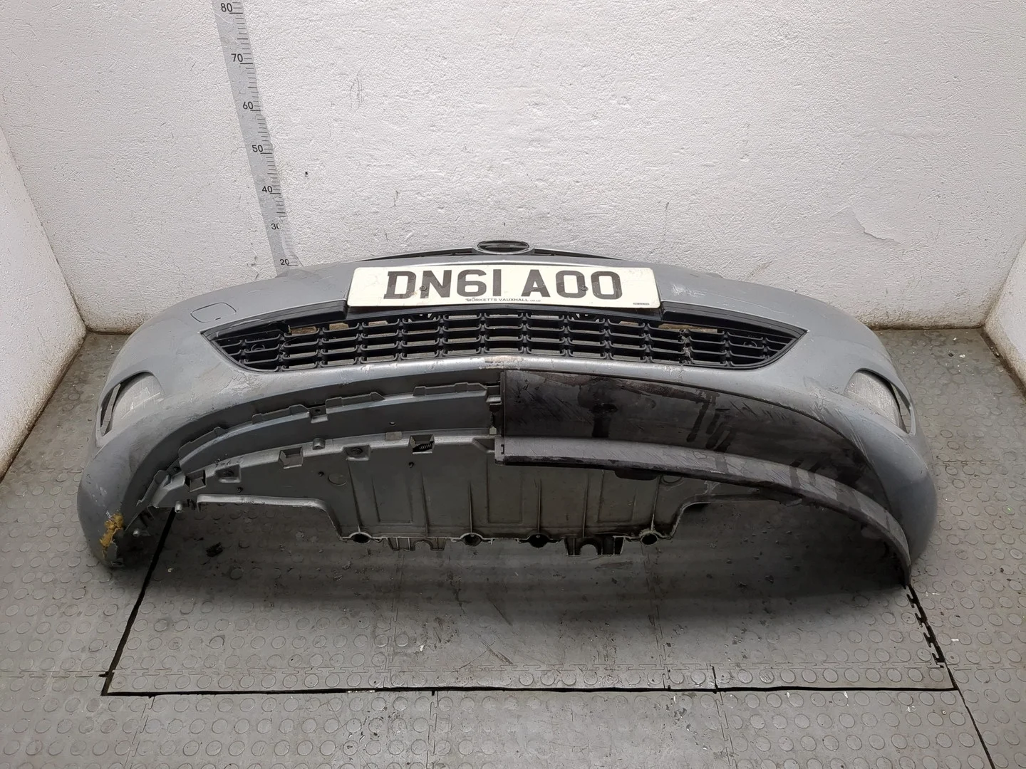 Бампер Opel Astra J 2010-2017 Хэтчбэк 5 дв. КПП автомат (АКПП) A16XER Бензин 1.6 л Инжектор