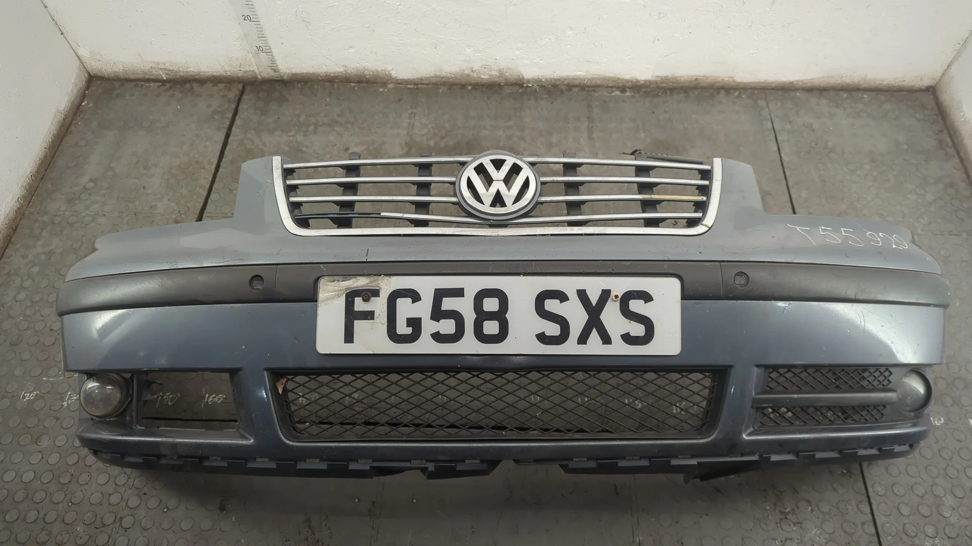 Бампер Volkswagen Sharan 2000-2010 Минивэн КПП 6-ст.мех.(МКПП) BRT Дизель 2 л TDI