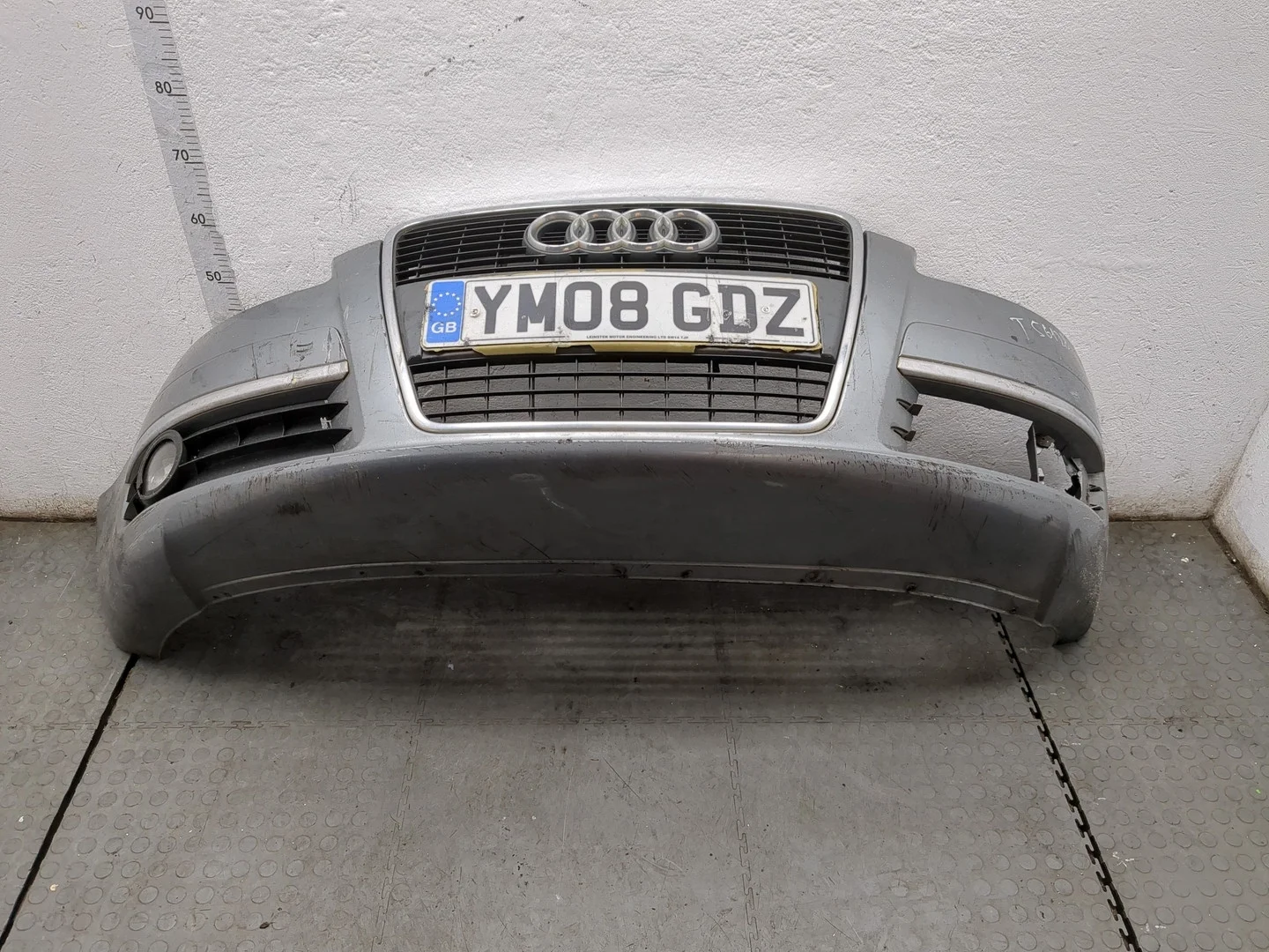 Бампер Audi A6 (C6) 2004-2011 Седан КПП 6-ст.мех.(МКПП) BRE Дизель 2 л TDI