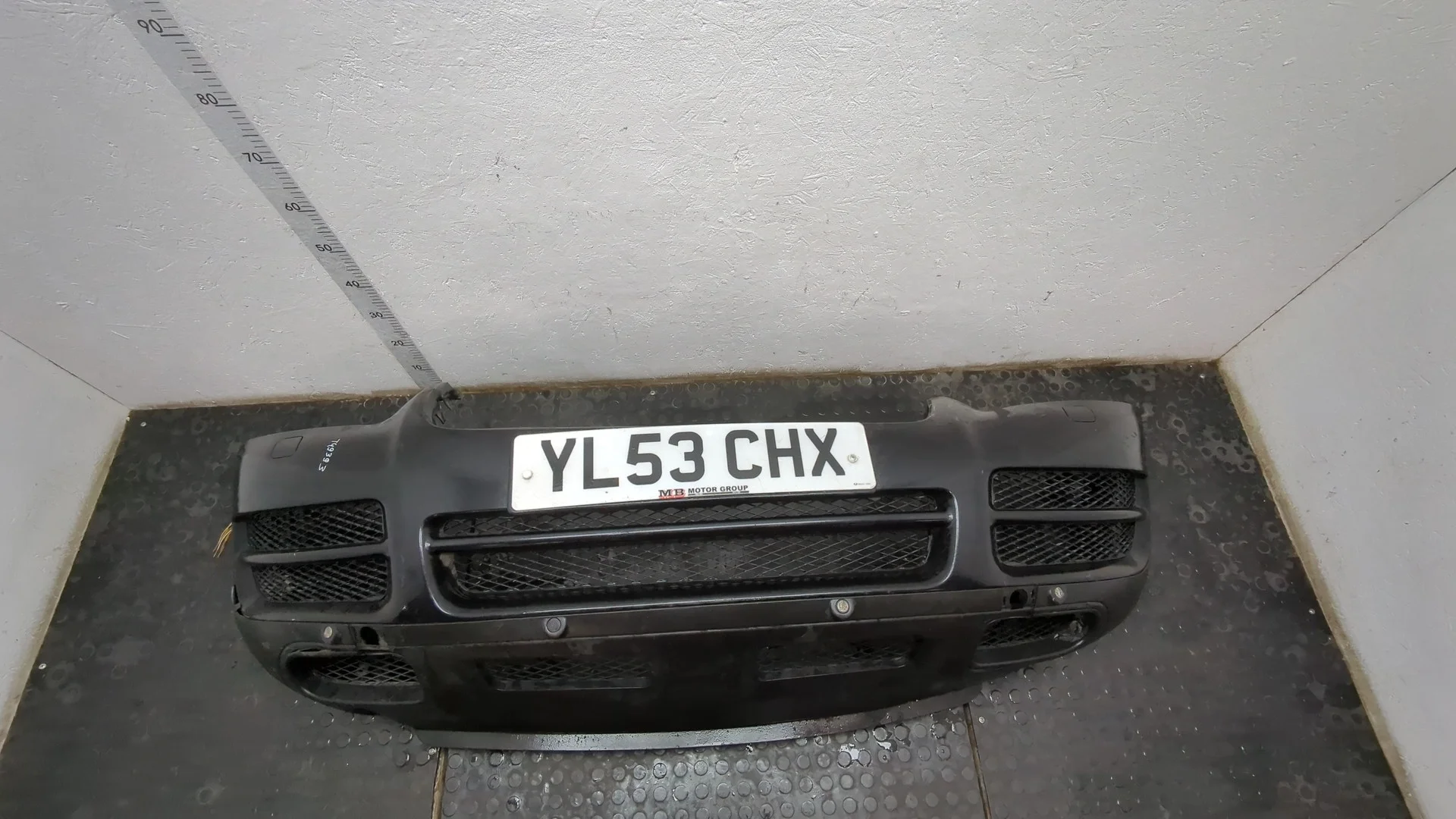 Бампер Volkswagen Touareg 2002-2007 Джип (5-дверный) КПП 6-ст.мех 4х4 (МКПП) BAC Дизель 2.5 л TDI