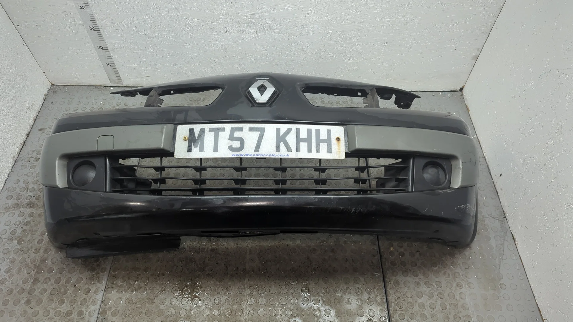 Бампер Renault Megane 2 2002-2009 Хэтчбэк 5 дв. КПП 6-ст.мех.(МКПП) K9K 732 Дизель 1.5 л DCI