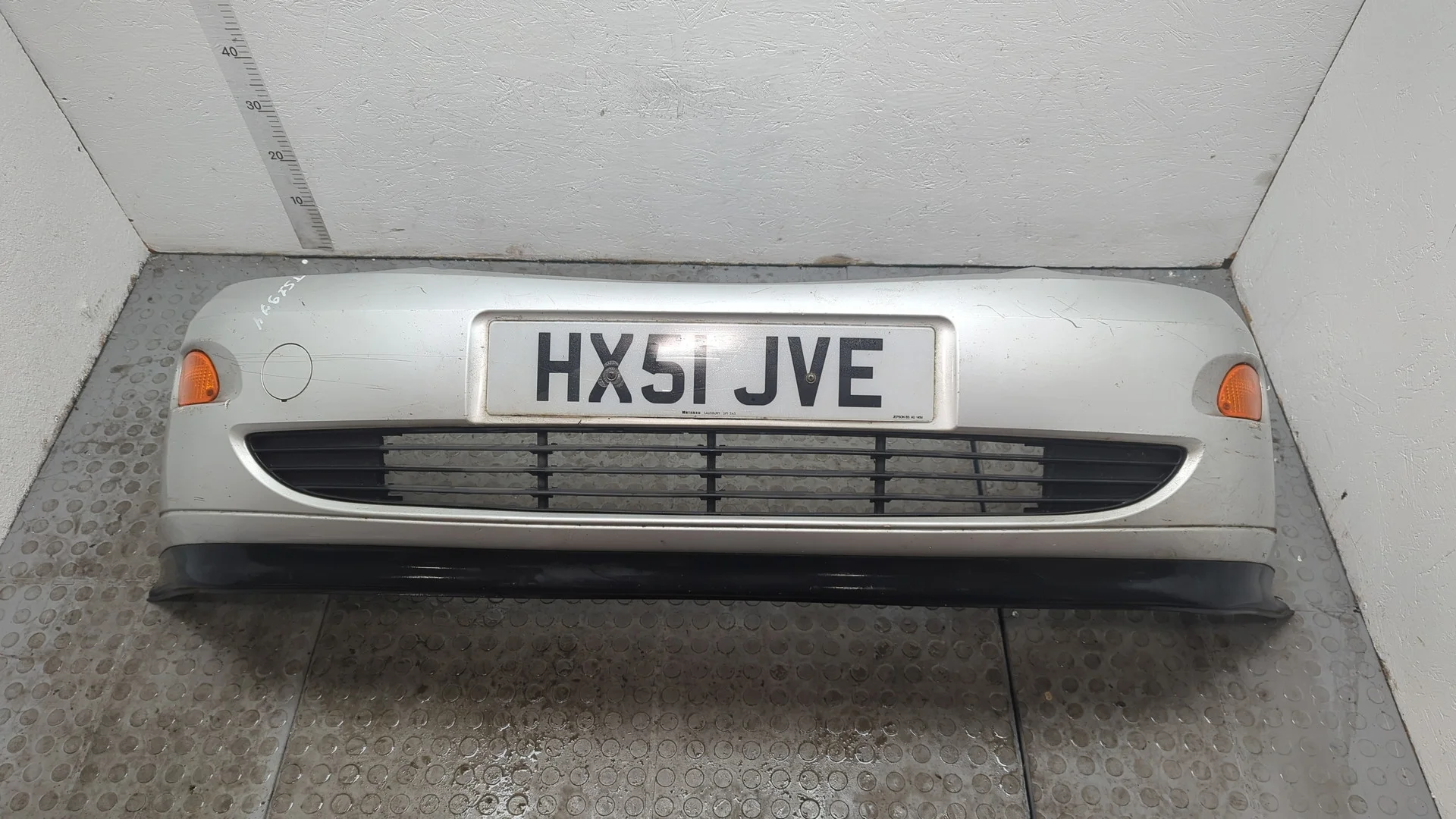 Бампер Ford Focus 1 1998-2004 Универсал КПП 5-ст.мех.(МКПП) C9D… Дизель 1.8 л TD