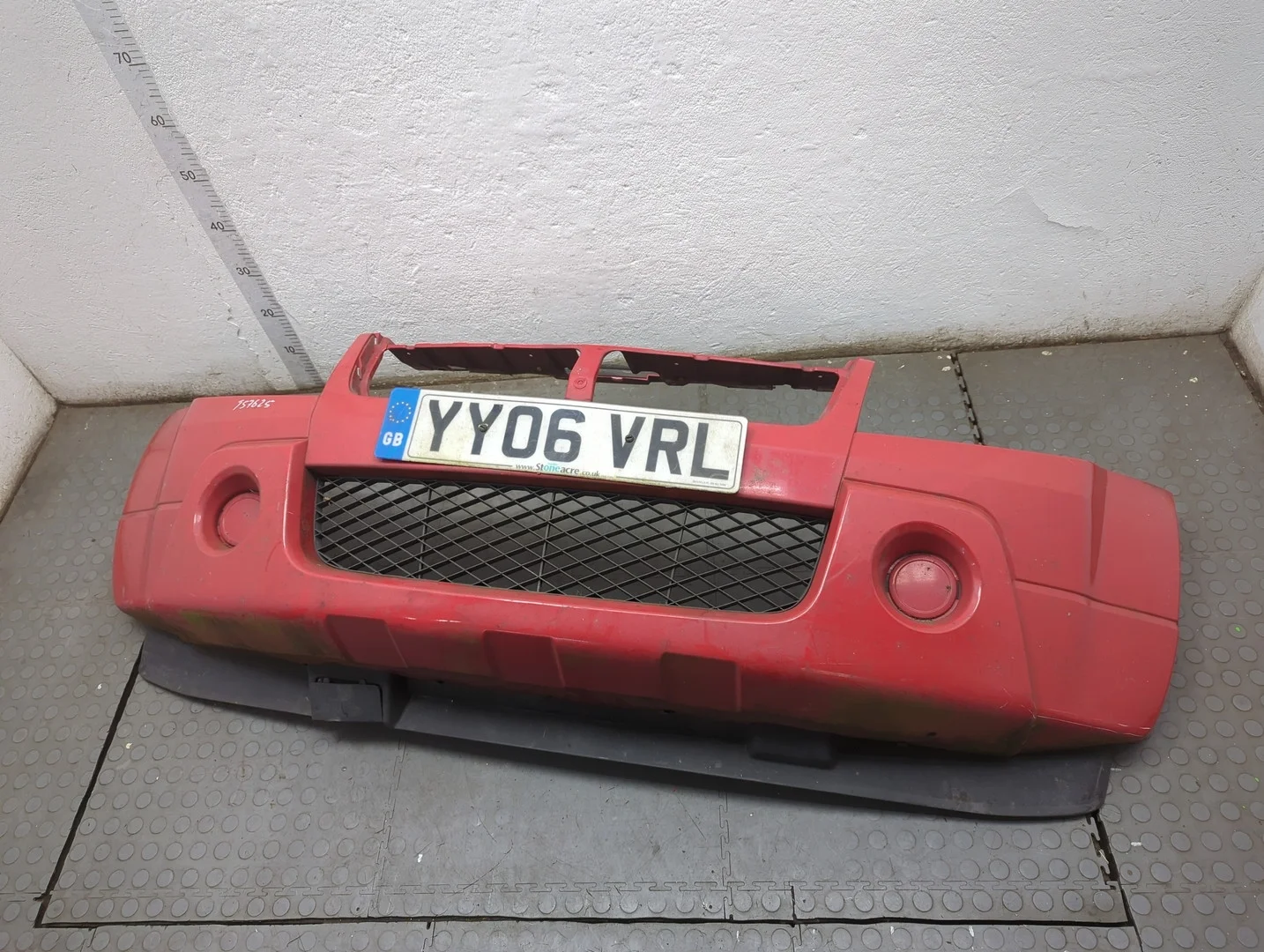 Бампер Suzuki Grand Vitara 2005-2016 Джип (3-дверный) КПП 5-ст.мех 4х4 (МКПП) M16A Бензин 1.6 л Инжектор