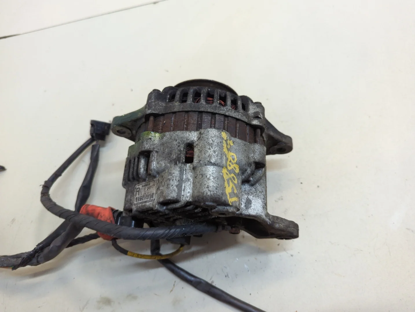 Генератор Nissan X-Trail (T30) 2001-2007 Джип (5-дверный) КПП 6-ст.мех 4х4 (МКПП) YD22ETI Дизель 2.2 л DCI