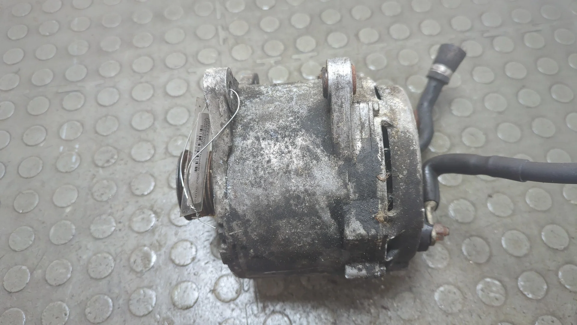 Генератор Volkswagen Phaeton 2002-2010 Седан КПП автомат 4х4 (АКПП) BGH Бензин 4.2 л Инжектор