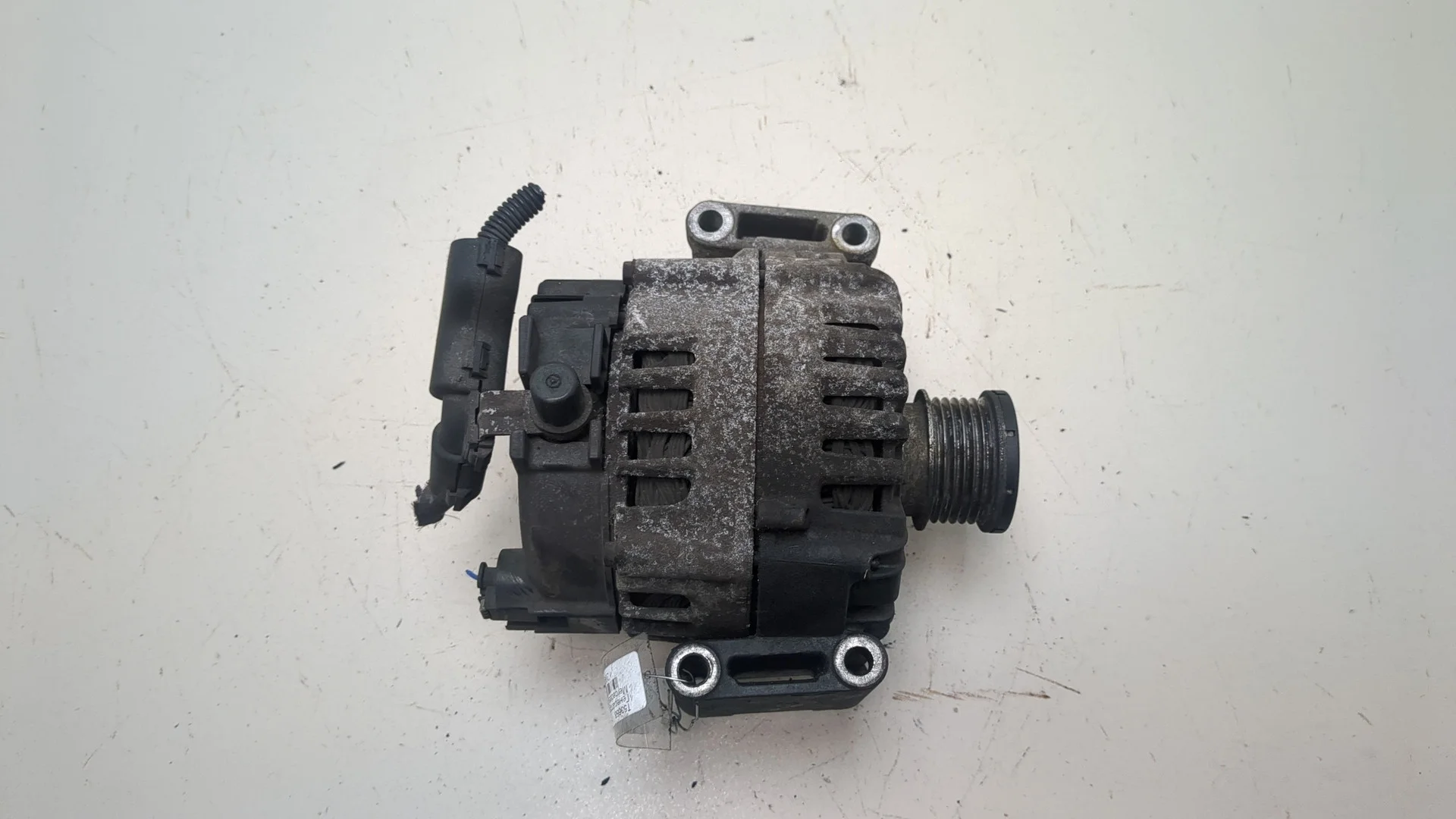 Генератор Mercedes-Benz E W212 2009-2016 Седан КПП 6-ст.мех.(МКПП) OM 651.925 Дизель 2.1 л CDI