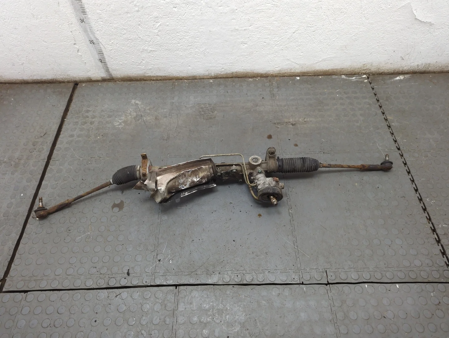 Рейка рулевая с г/у Audi A6 (C4) 1994-1997 Универсал КПП 5-ст.мех.(МКПП) ABK Бензин 2 л Инжектор