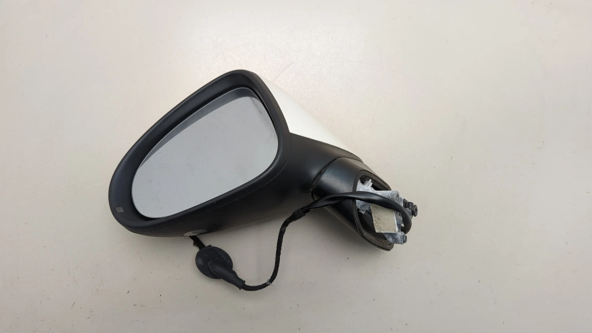 Зеркало боковое Volkswagen Touareg 2010-2014 Джип (5-дверный) КПП автомат 4х4 (АКПП) CGRA Бензин 3.6 л FSI