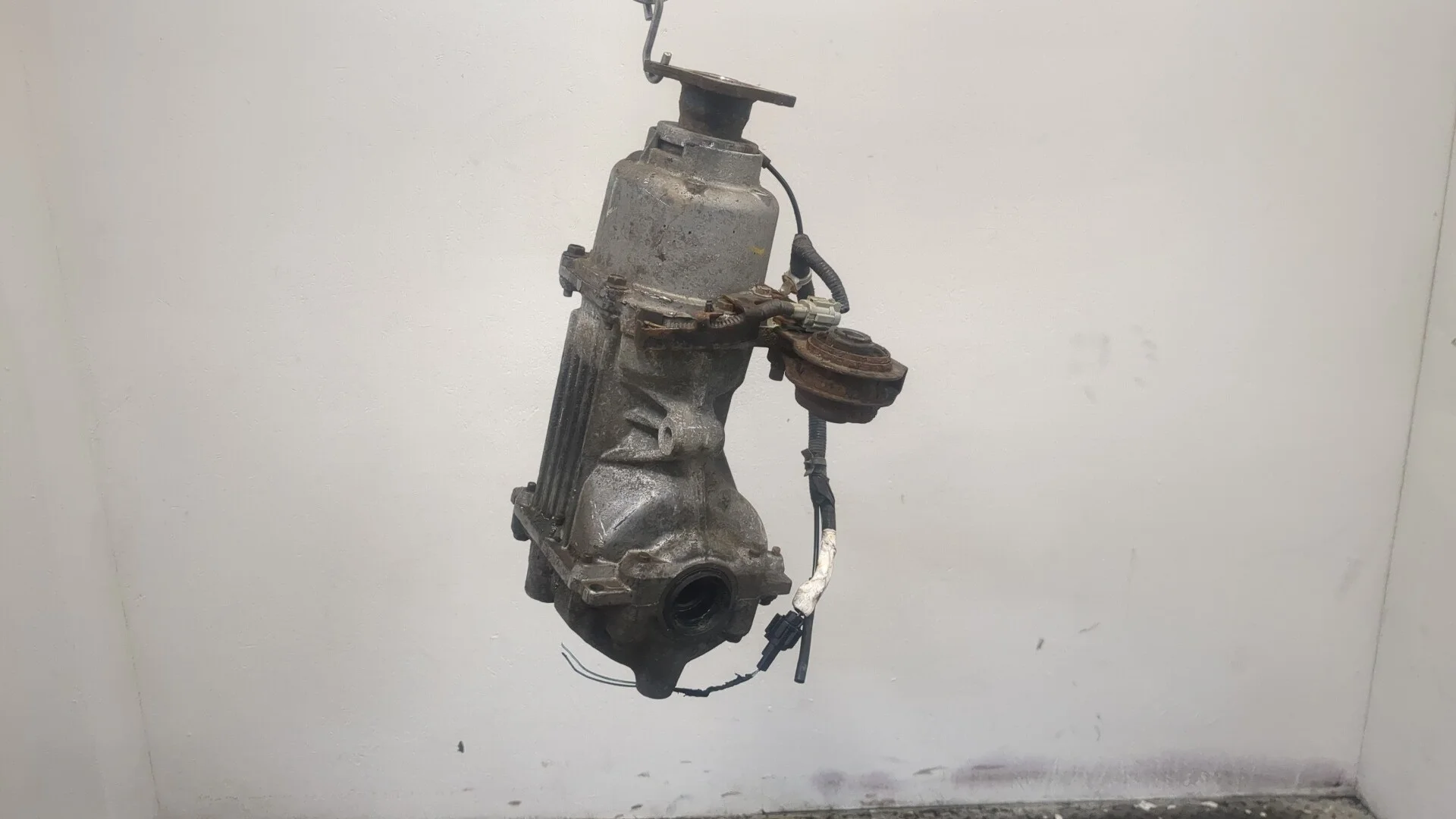 Редуктор моста Nissan Rogue 2007-2013 Джип (5-дверный) КПП автомат 4х4 (АКПП) QR25DE Бензин 2.5 л Инжектор