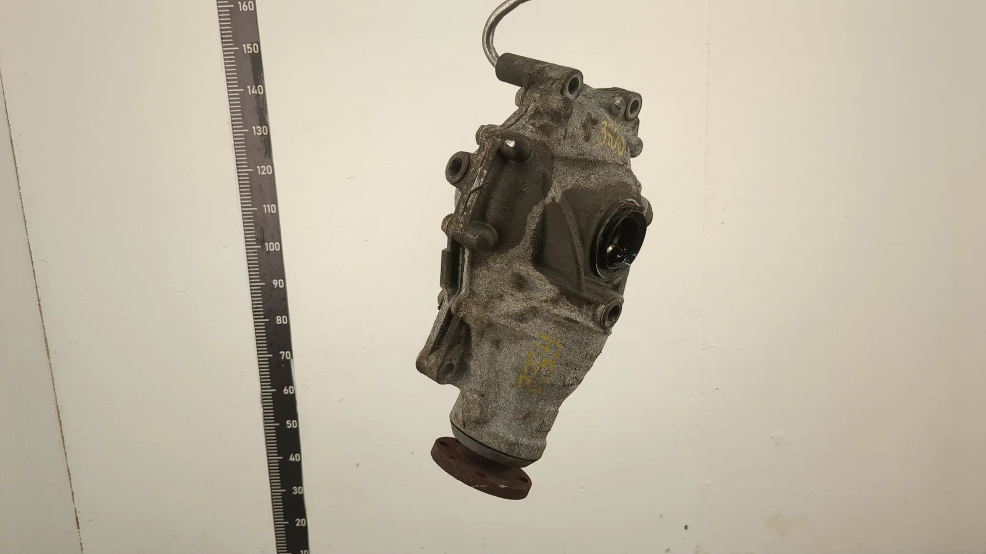 Редуктор моста BMW 7 F01 2008-2015 Седан КПП автомат 4х4 (АКПП) N63B44A Бензин 4.4 л Турбо-инжектор