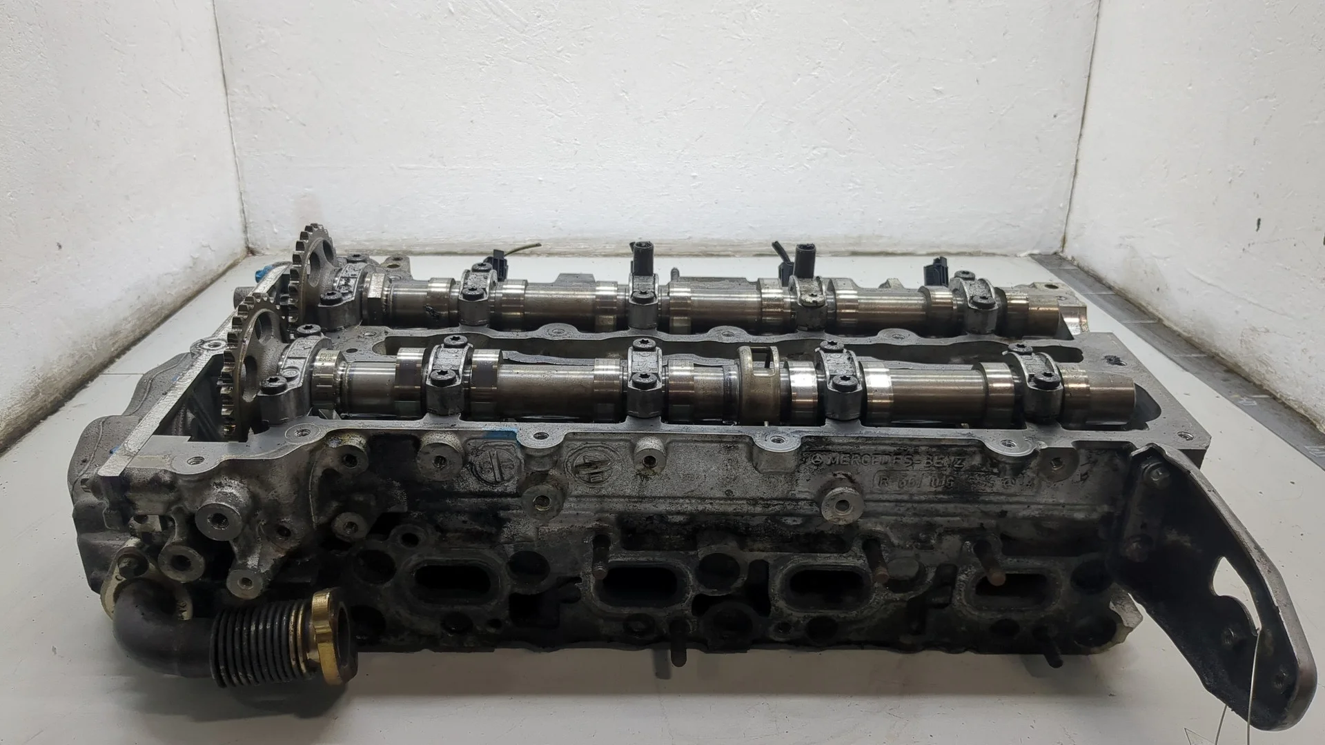 Головка блока (ГБЦ) Mercedes-Benz Sprinter 2018-2025 Микроавтобус КПП 6-ст.мех.(МКПП) OM 651.958 Дизель 2.1 л CDI