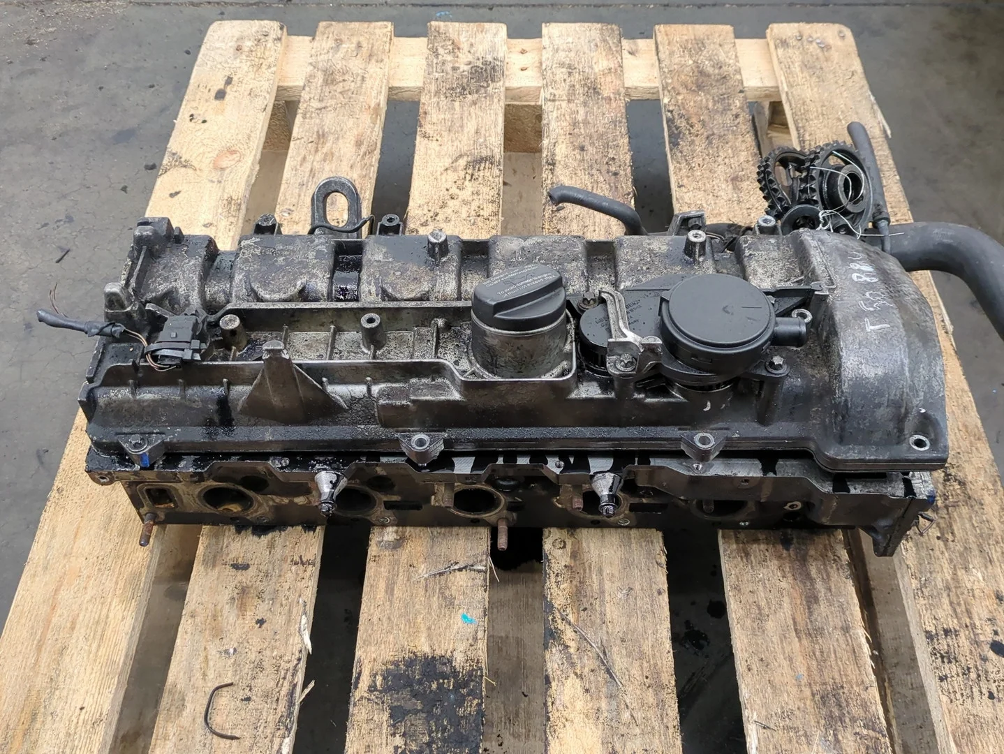 Головка блока (ГБЦ) Mercedes-Benz ML W163 1997-2005 Джип (5-дверный) КПП автомат 4х4 (АКПП) OM 612.963 Дизель 2.7 л CDI