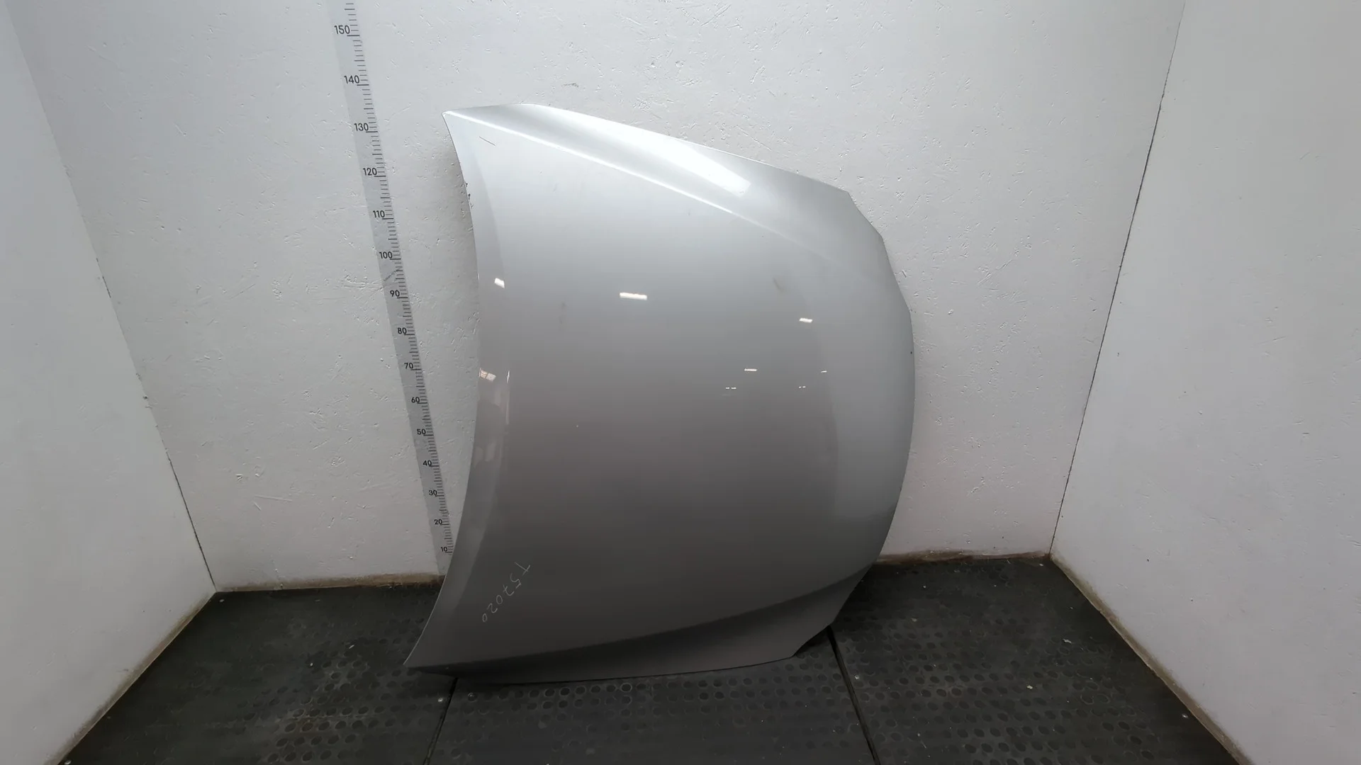 Капот Lexus IS 2005-2016 Седан КПП 6-ст.мех.(МКПП) 2ADFHV Дизель 2.2 л D-4D