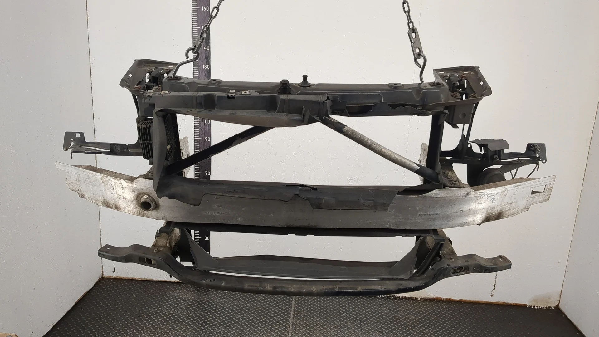 Рамка передняя (телевизор) BMW 1 F20, F21 2011-2019 Хэтчбэк 3 дв. КПП 6-ст.мех.(МКПП) N13B16A Бензин 1.6 л Турбо-инжектор