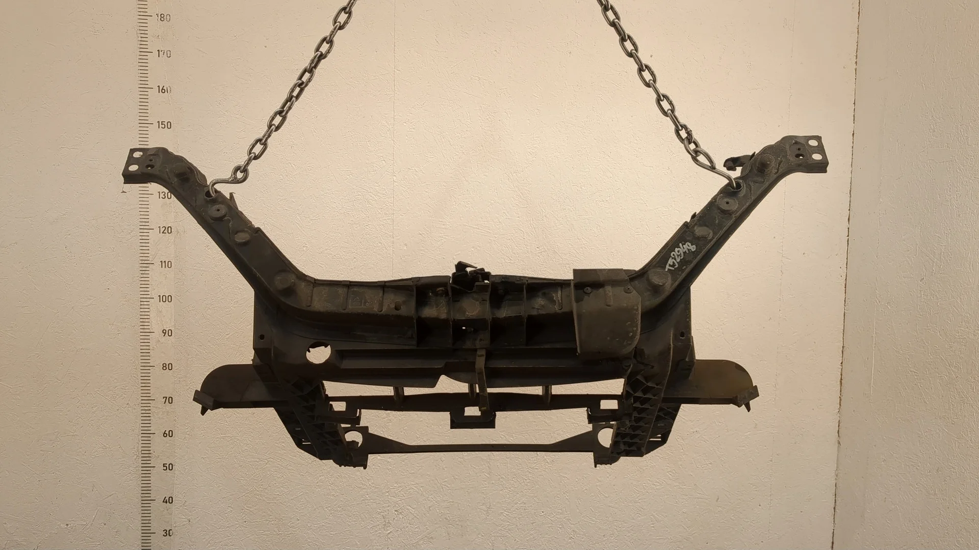 Рамка передняя (телевизор) Ford Fusion 2002-2012 Хэтчбэк 5 дв. КПП автомат (АКПП) FYJA, FYJB, FYJC Бензин 1.6 л Инжектор