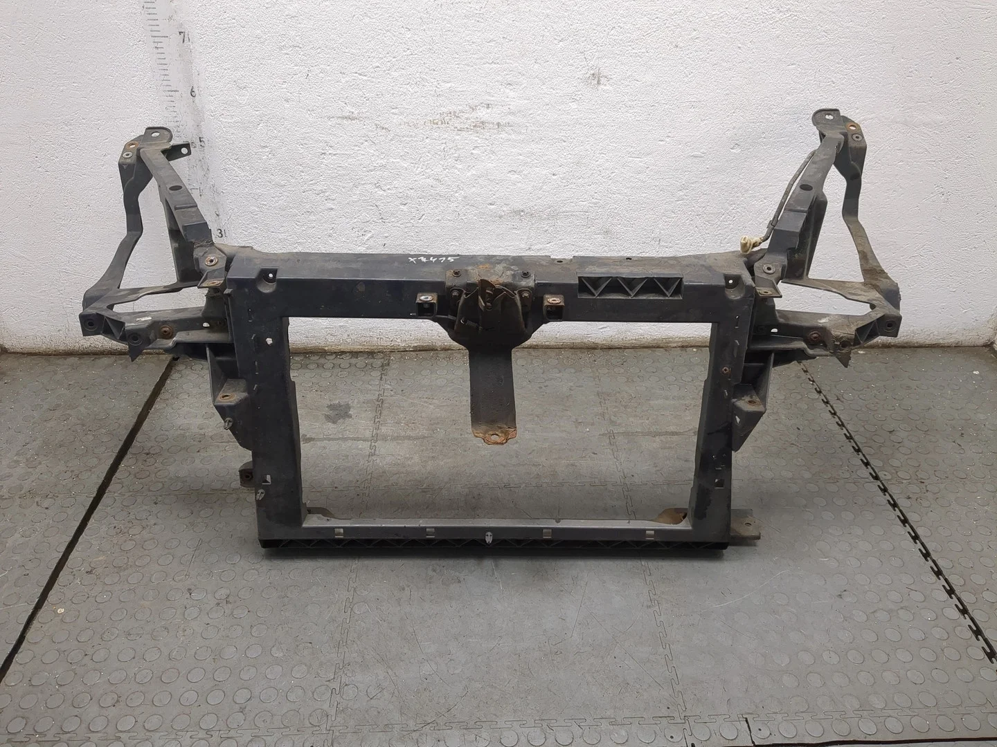 Рамка передняя (телевизор) Mitsubishi Colt 2002-2012 Хэтчбэк 5 дв. КПП 5-ст.мех.(МКПП) 4A90 Бензин 1.3 л